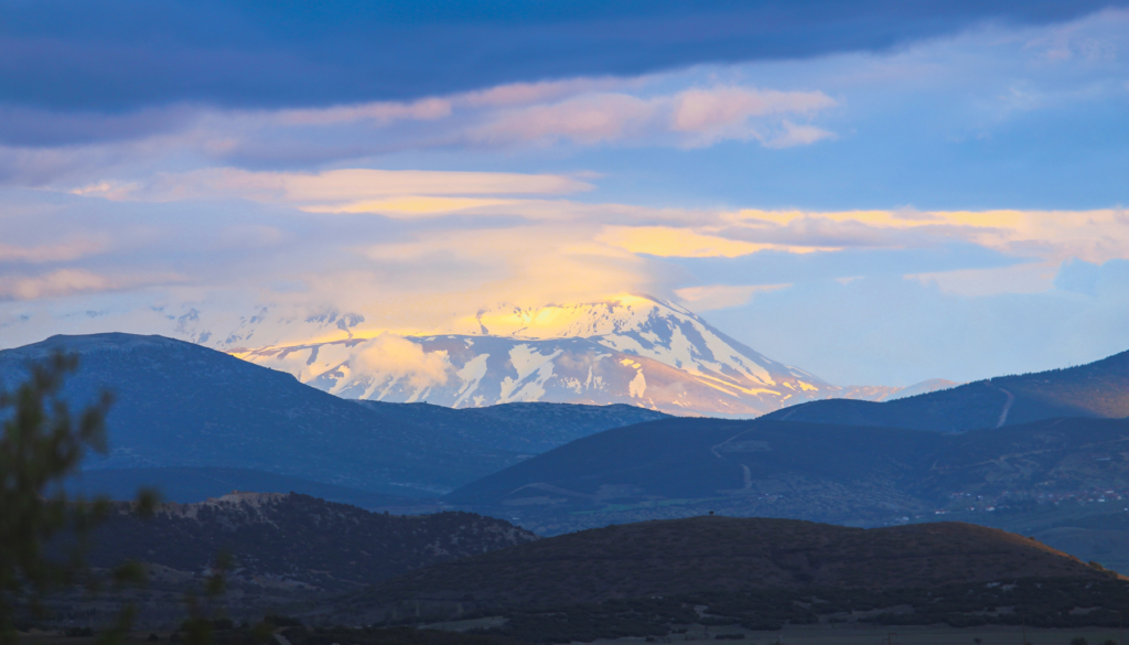 Spiritual Significance of Kailash Mansarovar Yatra: A Journey of Faith and Devotion